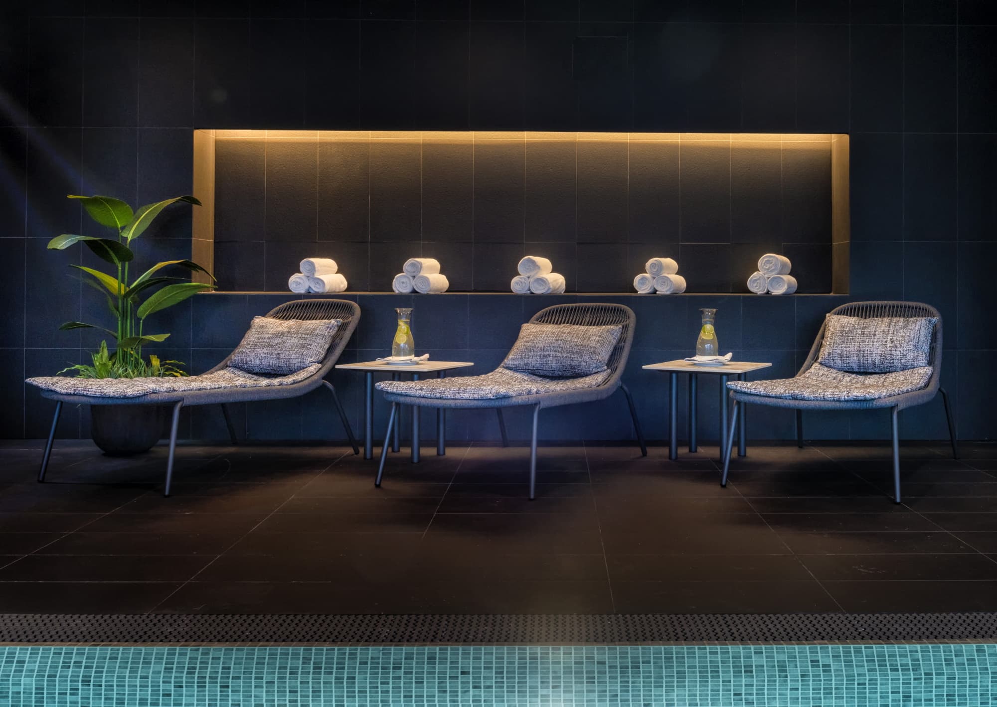 sana-berlin-hotel-pool